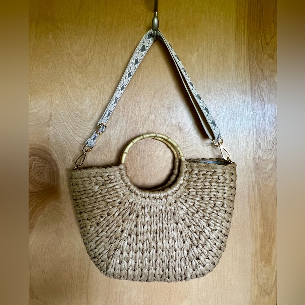 HAUTE HIPPIE Natural Handwoven bag